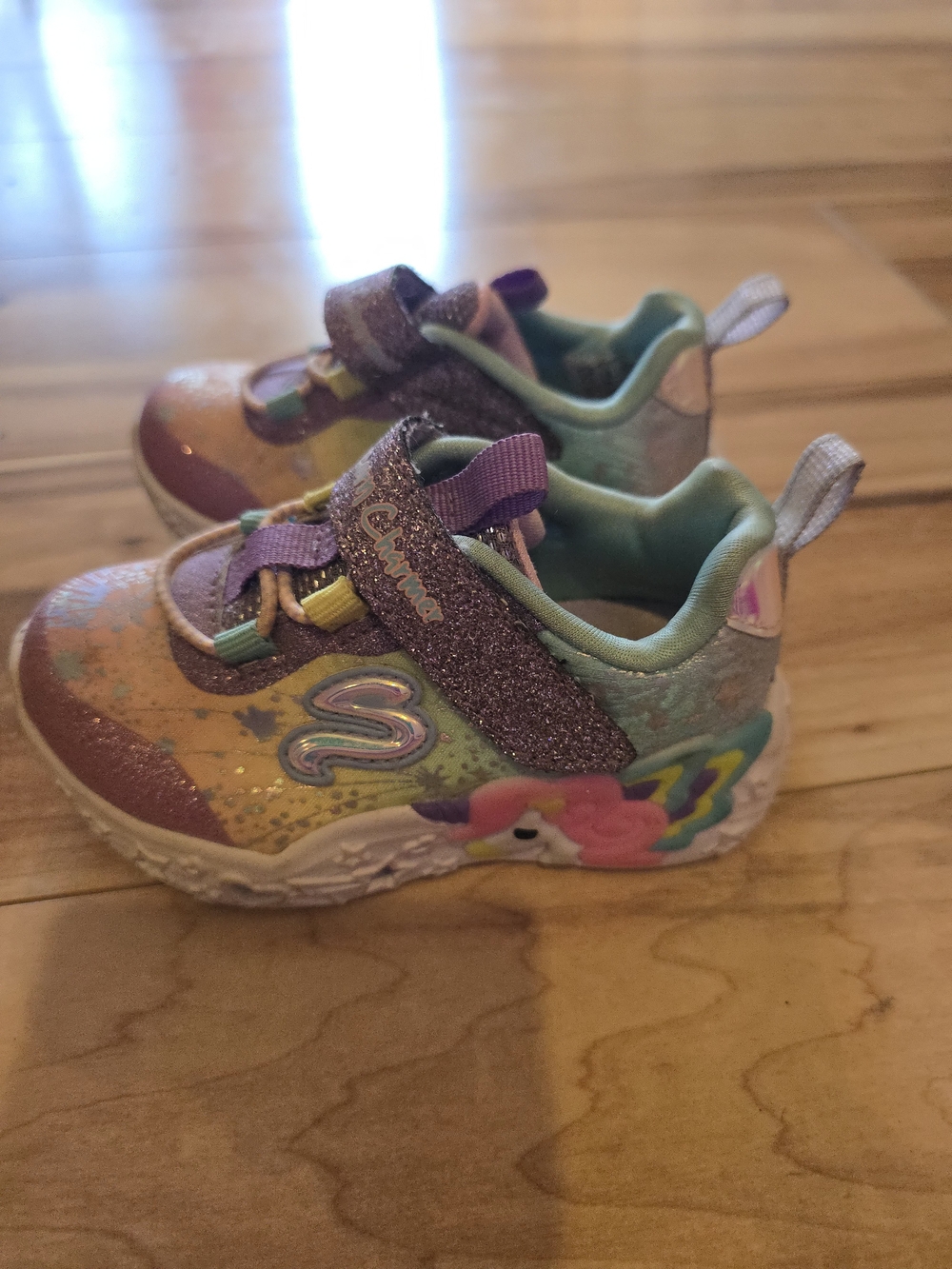 Skechers Girls Pastel Unicorn Glitter Light-Up Sneakers
